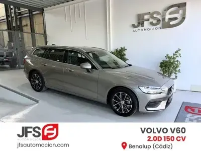 Käytetty Volvo V60 150 HP (110 kW) 2020 Keltainen Farmari