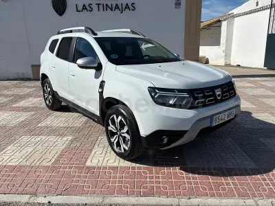 Usado Dacia Duster Prestige 115 CV (84 kW) 2022 Blanco SUV