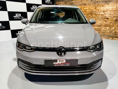 Gris / plata Usado 2023 VW Golf Berlina | 21.500 € (Un poco caro)