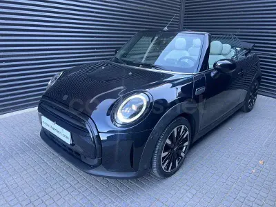 Usado Mini Cooper Cabriolet 136 CV (100 kW) 2023 Negro Descapotable
