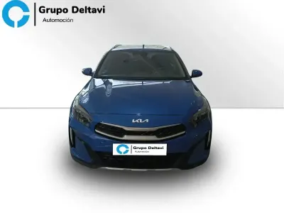 Usado Kia XCeed 100 CV (73 kW) 2025 Azul SUV