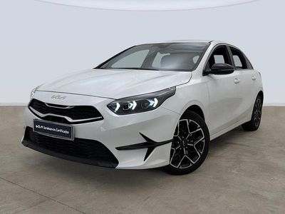 Usado Kia Ceed Edition 7 101 CV (74 kW) 2024 Blanco Utilitario