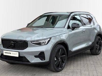 Gris / plata Nuevo 2025 Volvo XC40 Plus SUV | 38.900 € (Precio justo)
