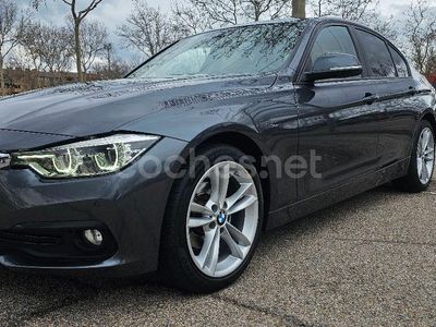 Gris / plata Usado 2016 BMW 318 Berlina | 15.900 € (Precio justo)