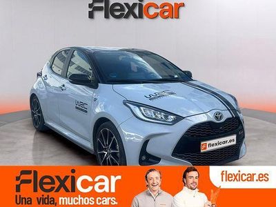 Usado Toyota Yaris Hybrid Sport 116 CV (85 kW) 2022 Blanco