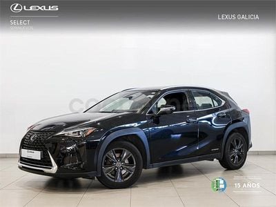 Usado Lexus UX Business Edition 184 CV (135 kW) 2019 Gris / plata SUV