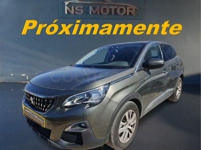 Usado Peugeot 3008 Active 130 CV (95 kW) 2020 Blanco SUV