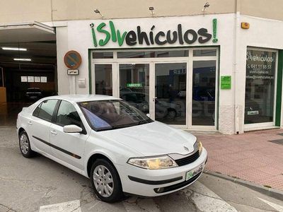 Usado Renault Laguna II Dynamique 120 CV (88 kW) 2003 Blanco Berlina