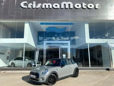 Usado Mini Cooper D 116 CV (85 kW) 2016 Gris Utilitario