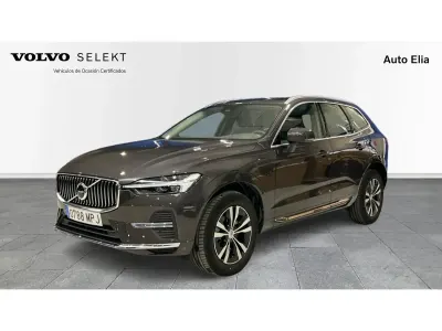 Używany Volvo XC60 Core 350 KM (257 kW) 2024 Szary SUV