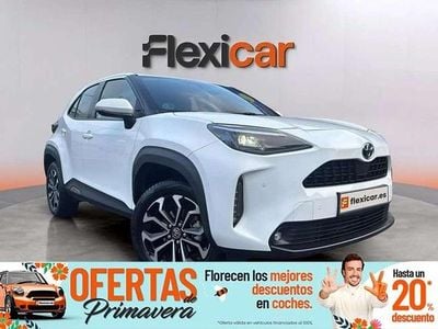 Usado Toyota Yaris Cross Active 116 CV (85 kW) 2022 Blanco SUV