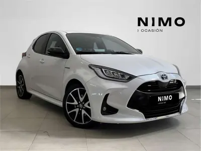 Usado Toyota Yaris Hybrid Style 116 CV (85 kW) 2021 Utilitario
