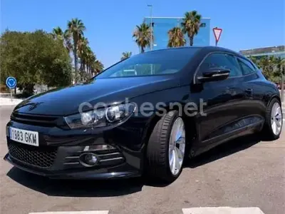 Usado VW Scirocco 200 CV (147 kW) 2009 Negro Coupe