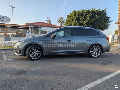 Gris / plata Usado 2015 Seat Leon ST FR Familiar | 9900 € (Buen precio)