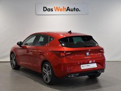 Usado Seat Leon FR 150 CV (110 kW) 2024 Rojo