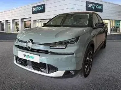 Usado Citroën e-C4 114 kW (156 CV) 2025 Verde Berlina