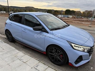 Azul Usado 2023 Hyundai i20 Berlina | 27.000 € (Un poco caro)
