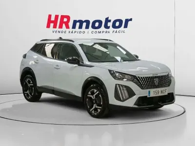 Usado Peugeot 2008 Allure 102 CV (75 kW) 2025 Blanco SUV