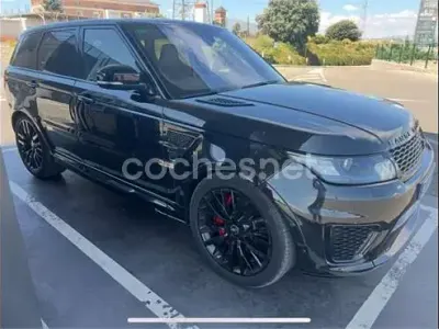 Usado Land Rover Range Rover Sport SVR 550 CV (404 kW) 2017 Negro SUV