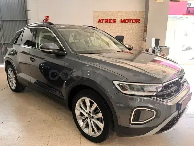 Usado VW T-Roc Life 115 CV (84 kW) 2023 Blanco SUV