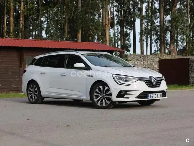 Begagnad Renault Mégane IV Zen 160 HK (117 kW) 2020 Vit Kombi