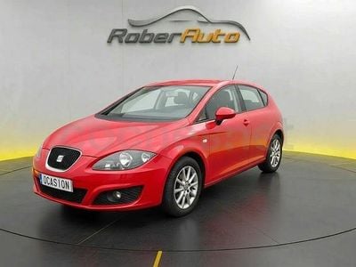Usado Seat Leon Style 105 CV (77 kW) 2012 Rojo Berlina