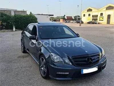 Usado Mercedes E63 AMG AMG 514 CV (378 kW) 2010 Gris / plata Berlina
