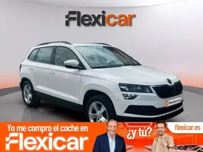 Usado Skoda Karoq Ambition 150 CV (110 kW) 2020 Blanco SUV