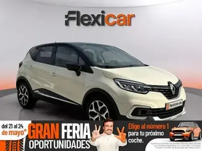 Usado Renault Captur LIMITED 130 CV (95 kW) 2019 Beige SUV