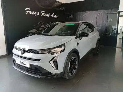 Usado Renault Captur 101 CV (74 kW) 2025 Gris SUV