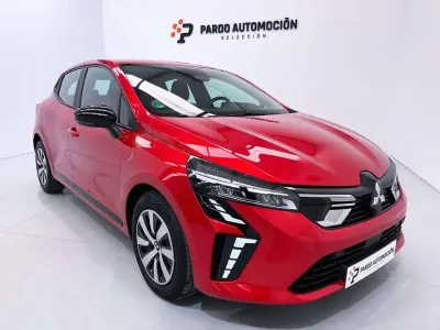 Usado Mitsubishi Colt Motion 91 CV (66 kW) 2025 Rojo Utilitario