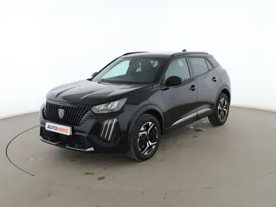Usado Peugeot 2008 Allure 136 CV (100 kW) 2025 Negro SUV