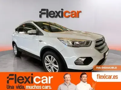 Używany Ford Kuga Titanium 120 KM (88 kW) 2019 Biały SUV