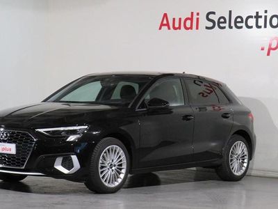 Usado Audi A3 Advanced Plus 110 CV (80 kW) 2022 Negro mito metalizado Berlina