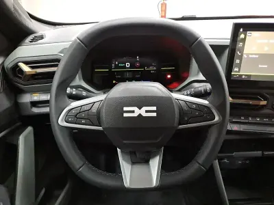 Usado Dacia Duster Extreme 143 CV (105 kW) 2025 Naranja SUV