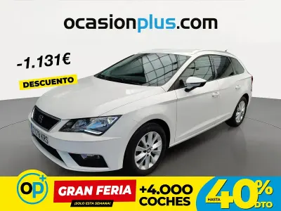 Usado Seat Leon Style 115 CV (84 kW) 2018 Blanco Familiar