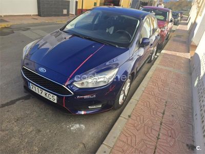 Usado Ford Focus Business Edition 120 CV (88 kW) 2017 Azul Berlina