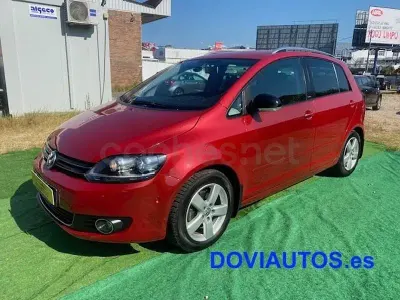 Usado VW Golf Plus Sport 140 CV (102 kW) 2011 Granate Monovolumen
