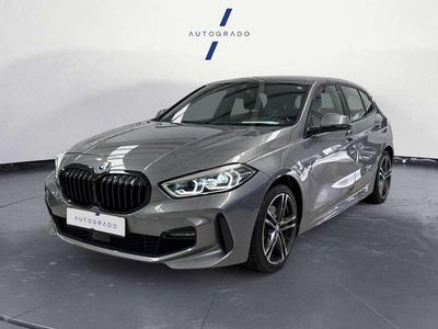 Usado BMW 118 Comfort Edition 136 CV (100 kW) 2023 Gris Utilitario