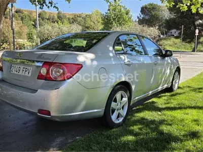 Usado Chevrolet Epica 150 CV (110 kW) 2007 Gris / plata Berlina