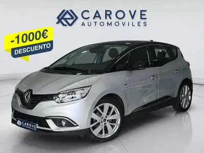 Usado Renault Scénic LIMITED 120 CV (88 kW) 2020 Gris / plata Monovolumen