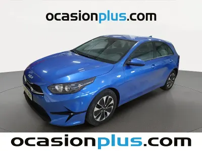 Usado Kia Ceed 100 CV (73 kW) 2025 Azul Utilitario
