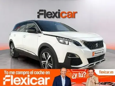 Usado Peugeot 5008 GT-line 130 CV (95 kW) 2019 Blanco SUV