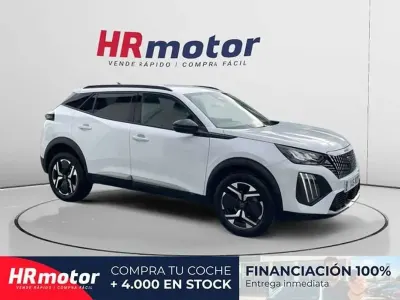 Usado Peugeot 2008 Allure 101 CV (74 kW) 2025 Blanco SUV
