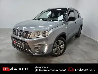 Usado Suzuki Vitara 111 CV (81 kW) 2019 Gris / plata SUV