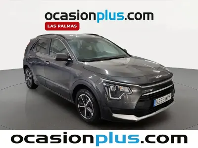 Usado Kia Niro 129 CV (94 kW) 2024 Gris SUV