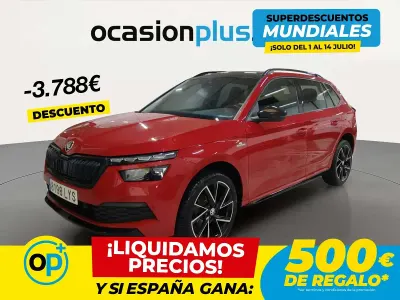 Usado Skoda Kamiq Monte Carlo 110 CV (80 kW) 2022 Rojo SUV