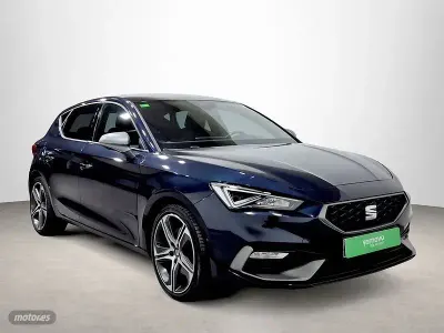 Usado Seat Leon FR 150 CV (110 kW) 2021 Gris Berlina