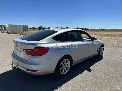 Usado BMW 318 Gran Turismo 143 CV (105 kW) 2013 Gris / plata Berlina