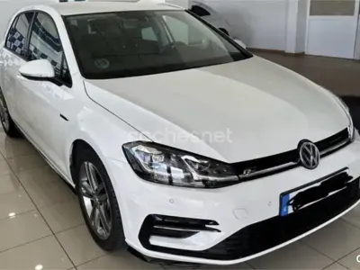 Usado VW Golf VII Sportline 150 CV (110 kW) 2020 Blanco Familiar